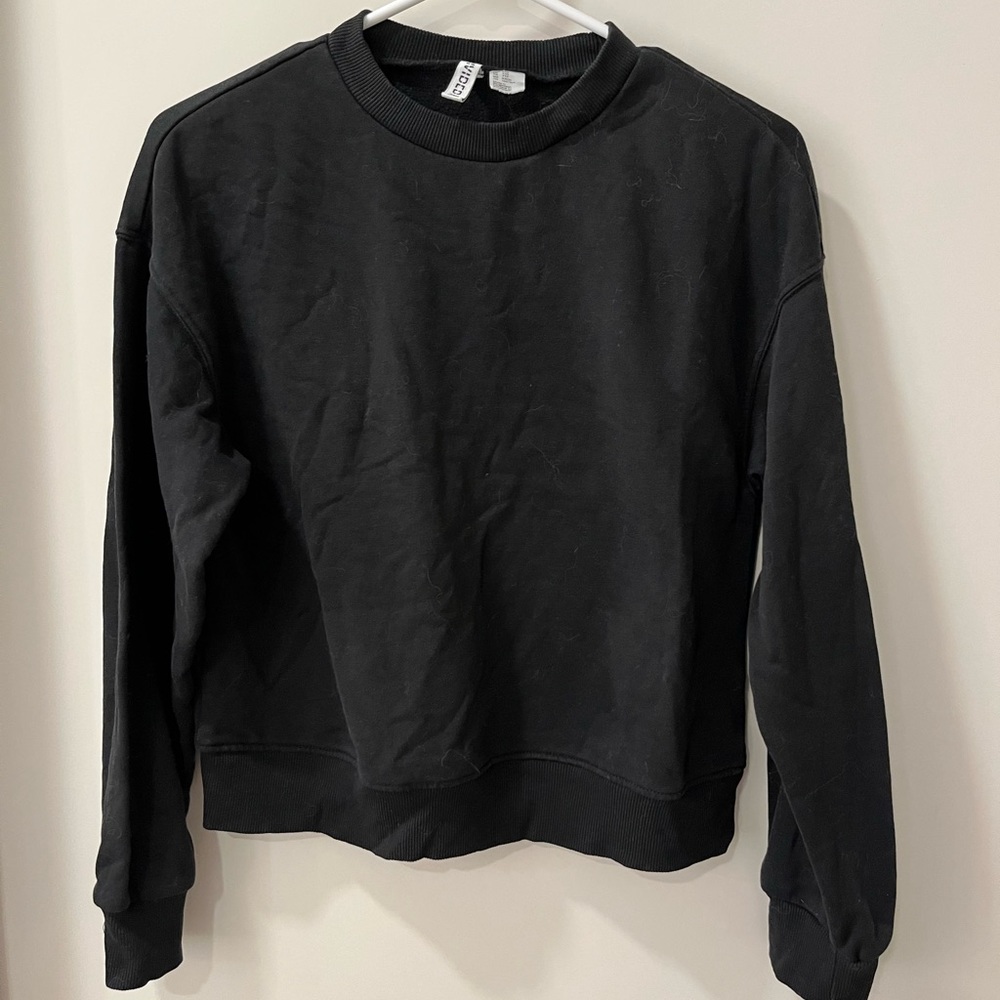 Cropped Pullover Sweatshirt